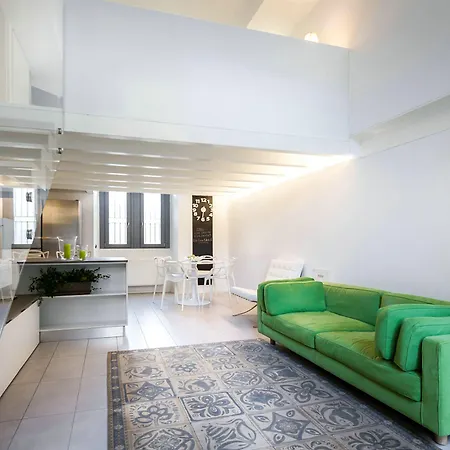 아파트 Loft Alle Mura - Bymyhomeincomo *