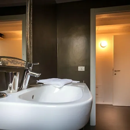 Loft Alle Mura - Bymyhomeincomo 科莫