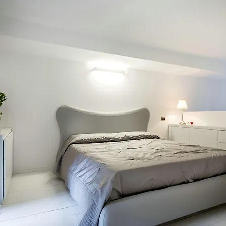 Loft Alle Mura - Bymyhomeincomo 科莫