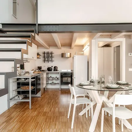 Loft Alle Mura - Bymyhomeincomo Apartment