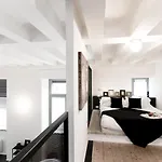 Loft Alle Mura - Bymyhomeincomo Lägenhet *
