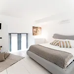 Lägenhet Loft Alle Mura - Bymyhomeincomo *