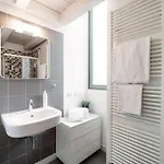 Lägenhet Loft Alle Mura - Bymyhomeincomo Como