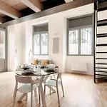 Loft Alle Mura - Bymyhomeincomo Lägenhet