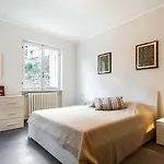 Loft Alle Mura - Bymyhomeincomo Lägenhet Como